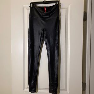 Spanx Women’s Black Faux Leather Leggings Like New Size Medium